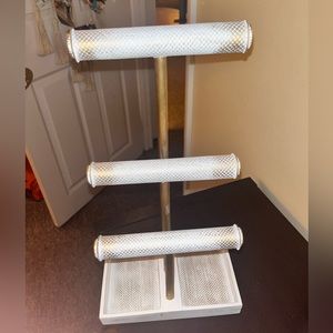 Jewelry Stand